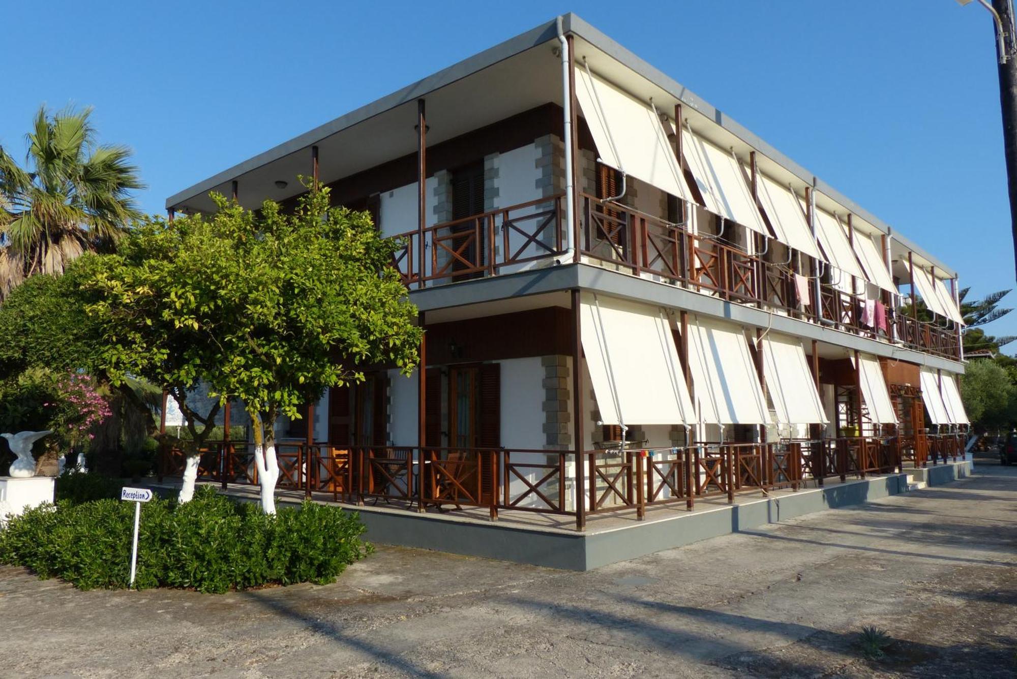 Circe Pansion Apartment Lixouri Luaran gambar