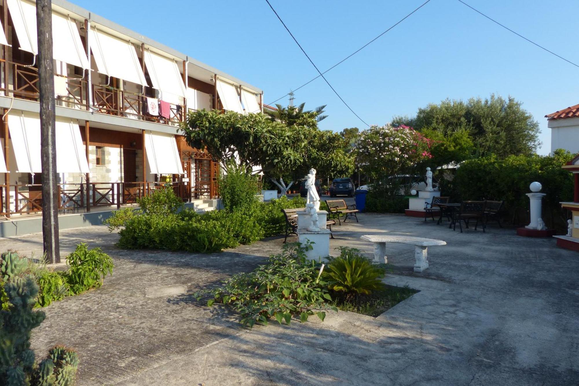 Circe Pansion Apartment Lixouri Luaran gambar